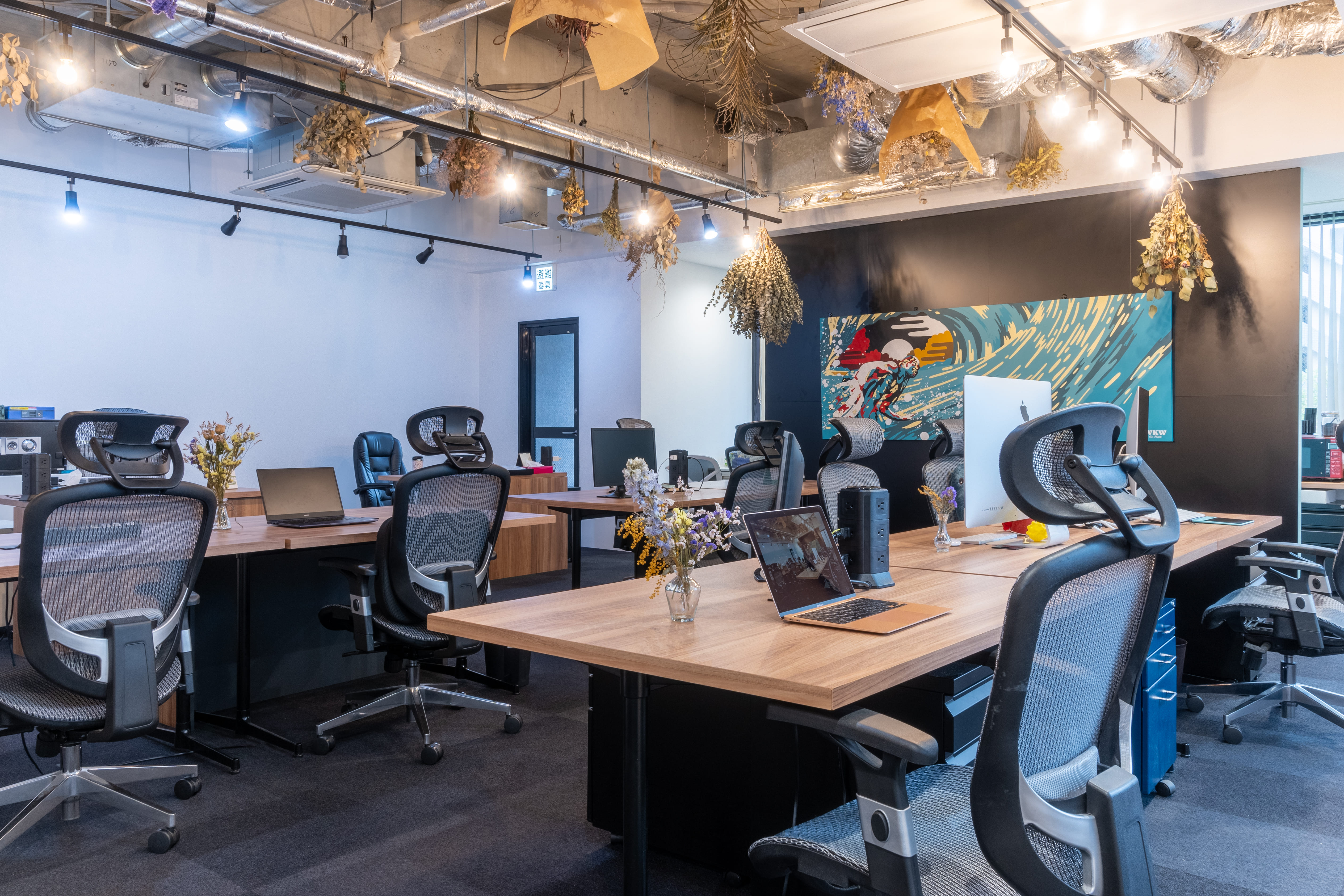 フルリモートありWebデザイナーエンジニア | 株式会社クリエイティブリソースインスティチュートの求人 | Owned Maker