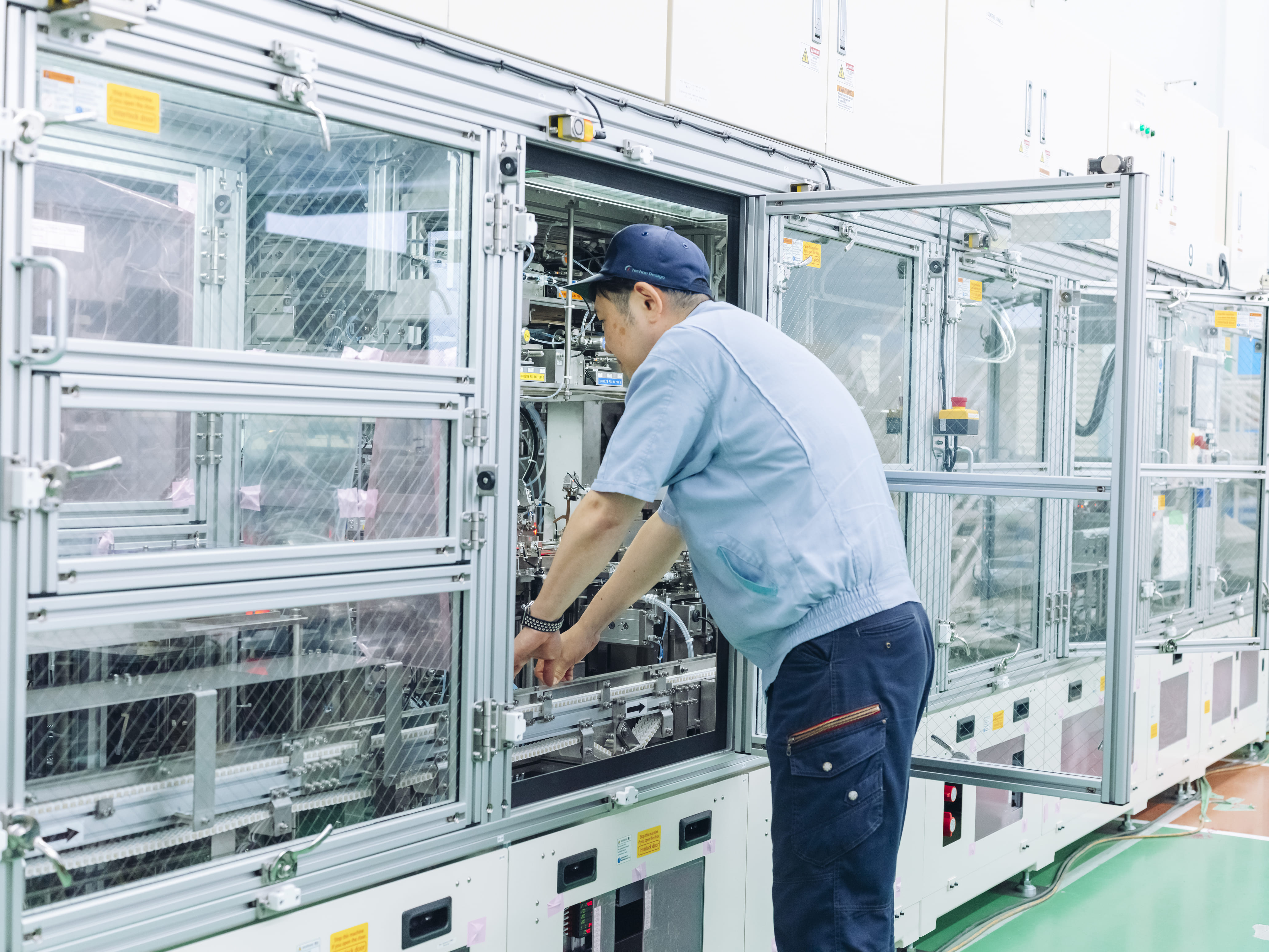 産業用ロボット・機械の電気制御設計・製作エンジニア◆熊本本社