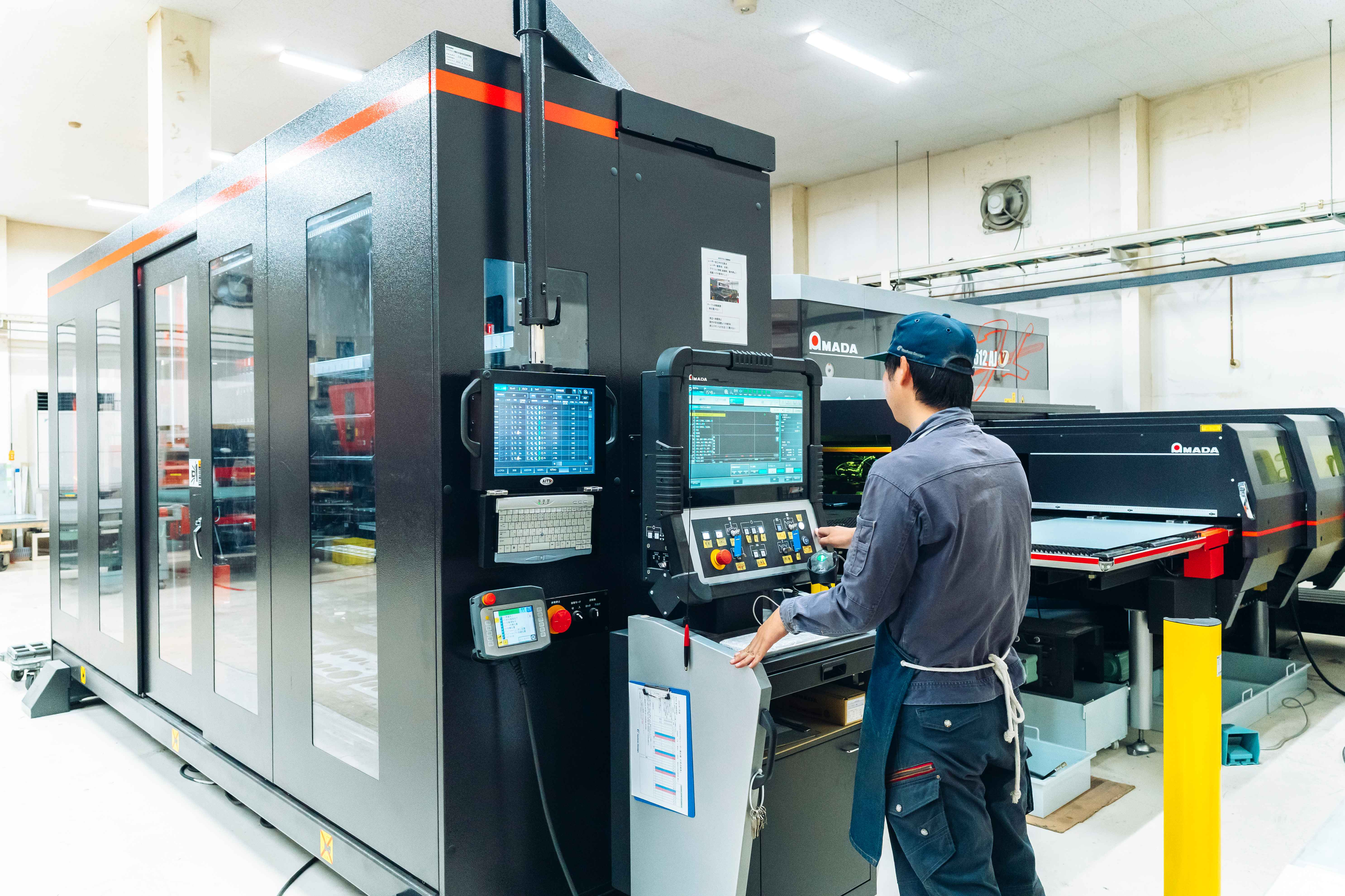 未経験から始める◆電子機器の筐体製作および配線・組立職