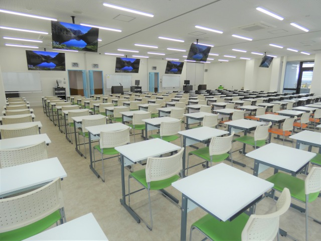自動車学校の教習指導員 | 株式会社教習所サポートの求人 | Owned Maker