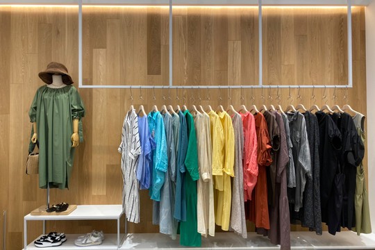 アパレル販売の学生スタッフ 株式会社まつやの求人 Owned Maker アパレル販売の学生スタッフ 株式会社まつやの求人 Owned Maker